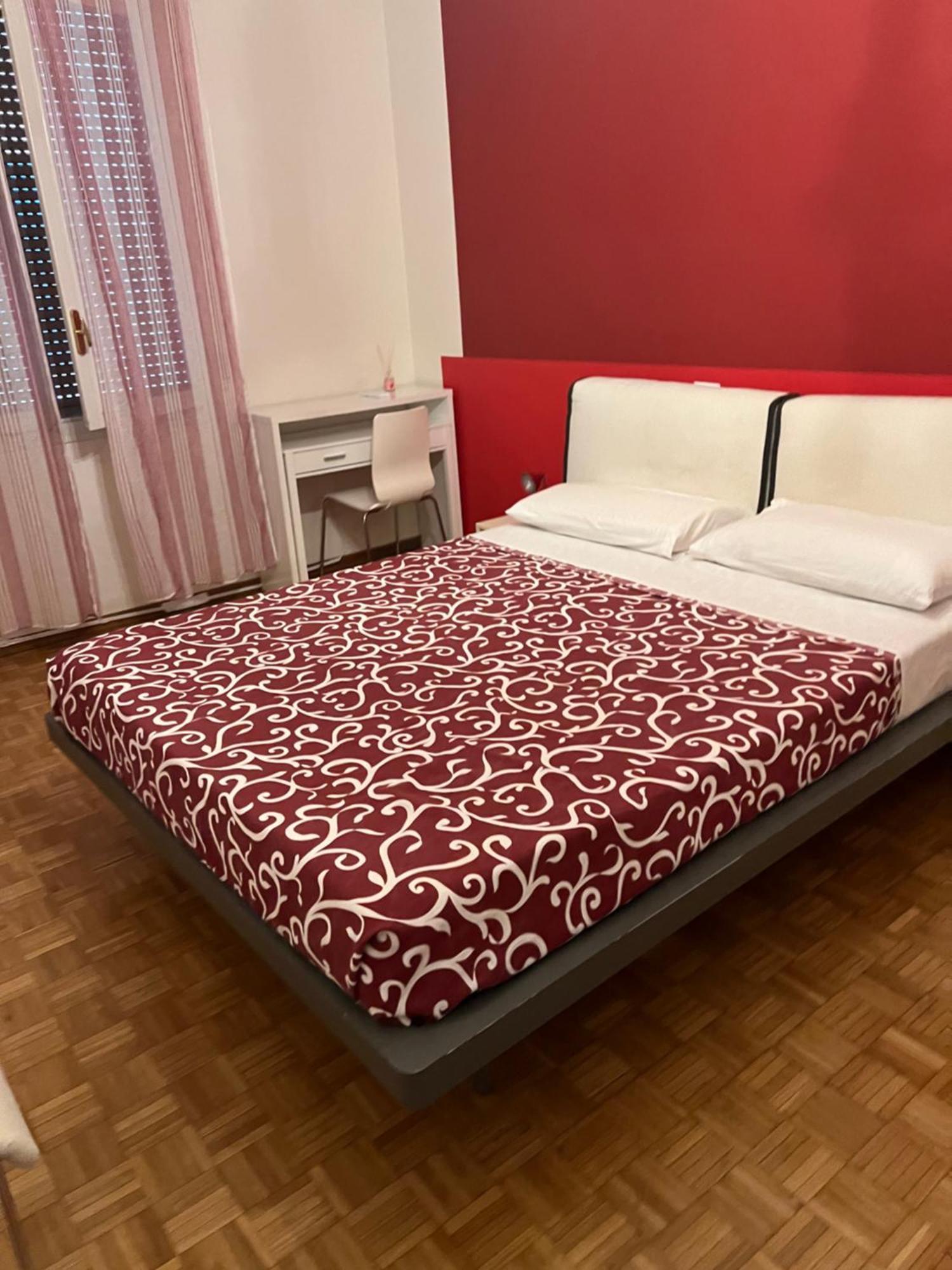 Hotel Moonlight Centro Bologne Extérieur photo